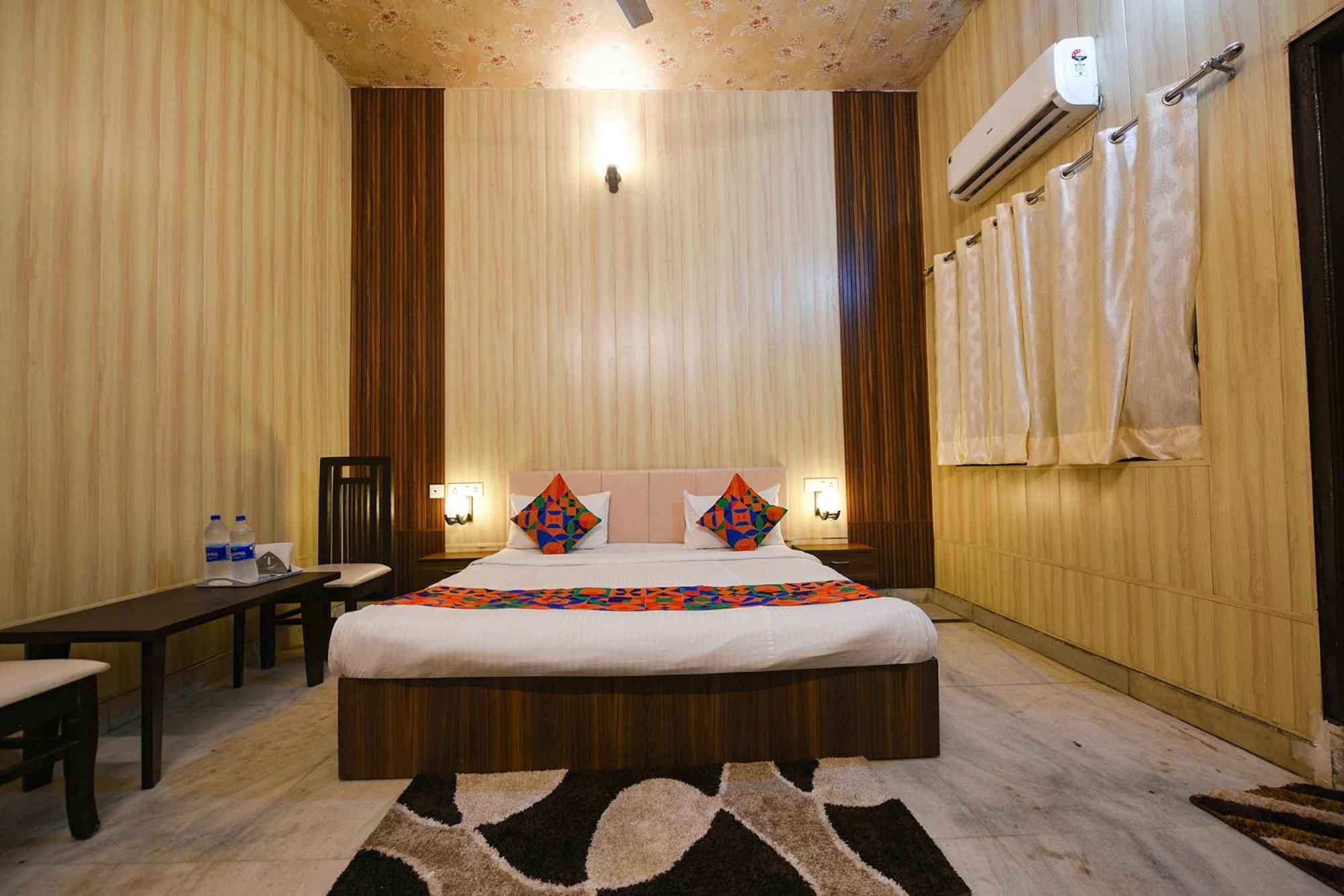 Fabhotel The Grand Palace Faridabad Exterior foto